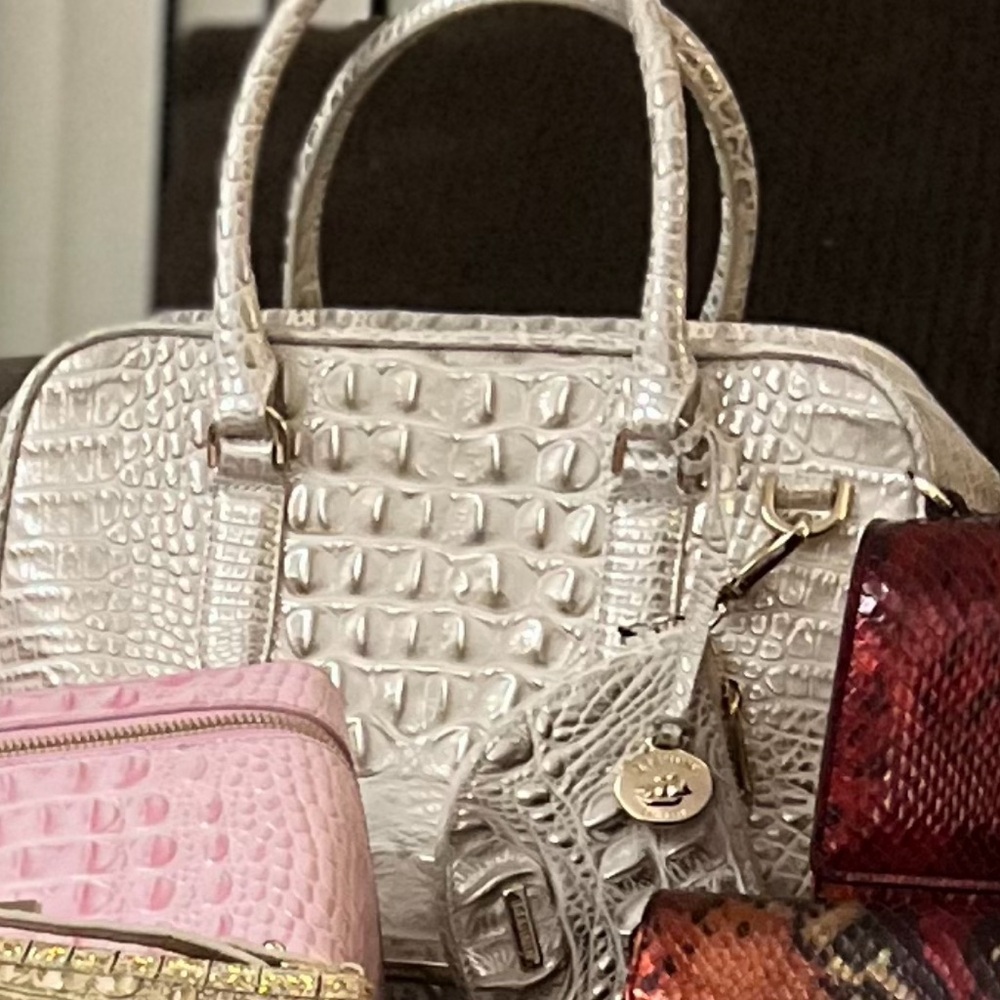 All NWT BRAHMIN Assorted Sets- Brand New just in! SELLING FAST! - Picture 7 of 15